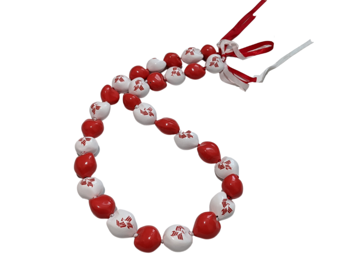 UOPX Kukui Nut Lei